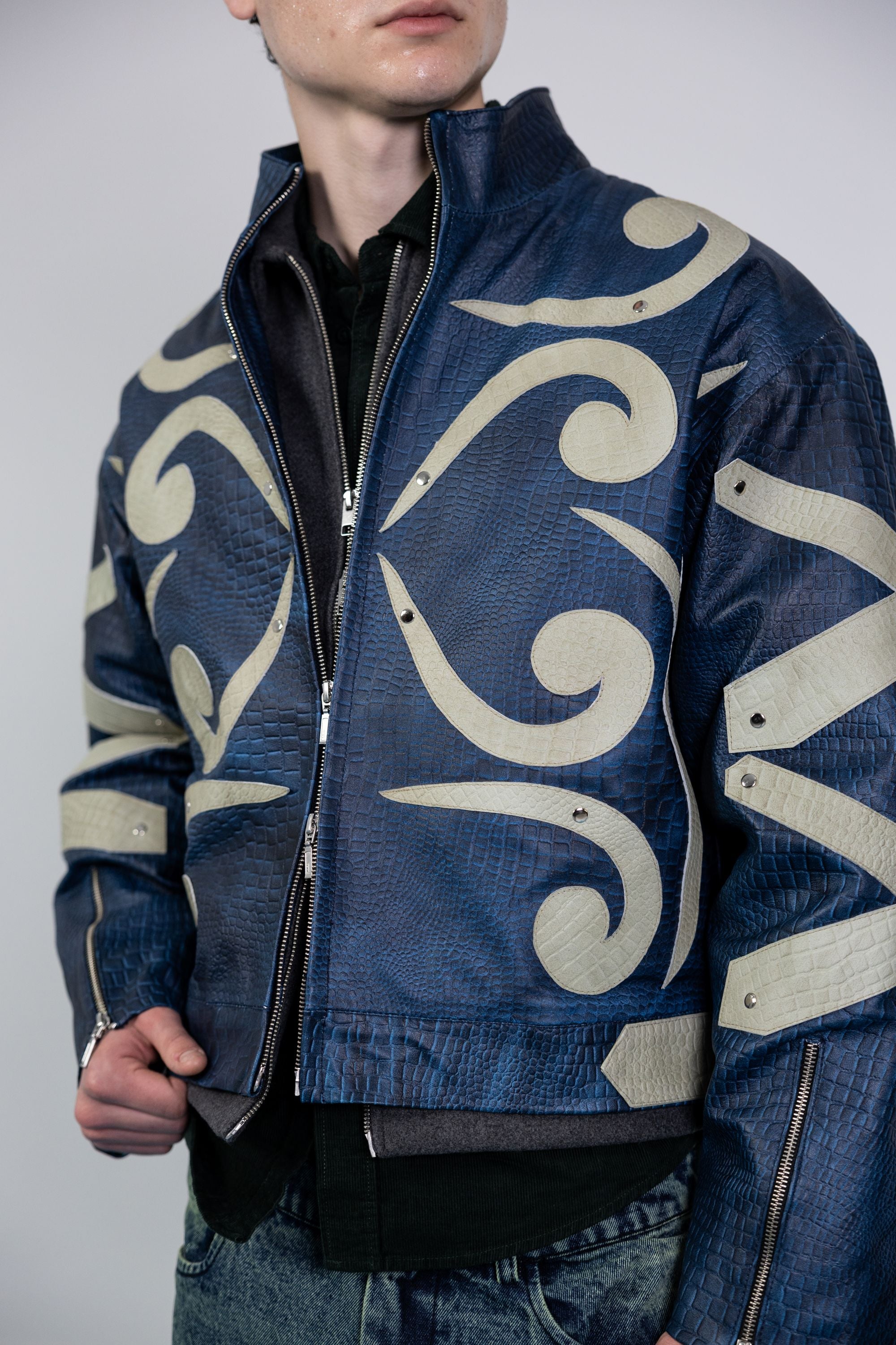 BLUE DOMINION LEATHER