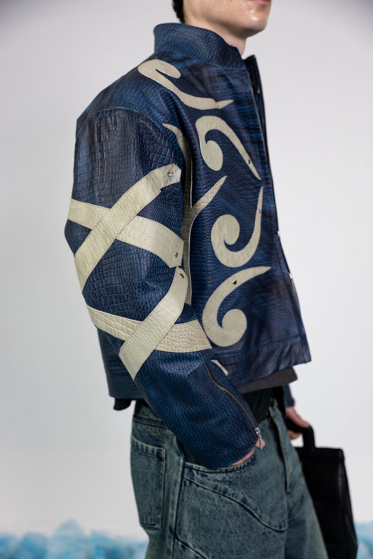 BLUE DOMINION LEATHER