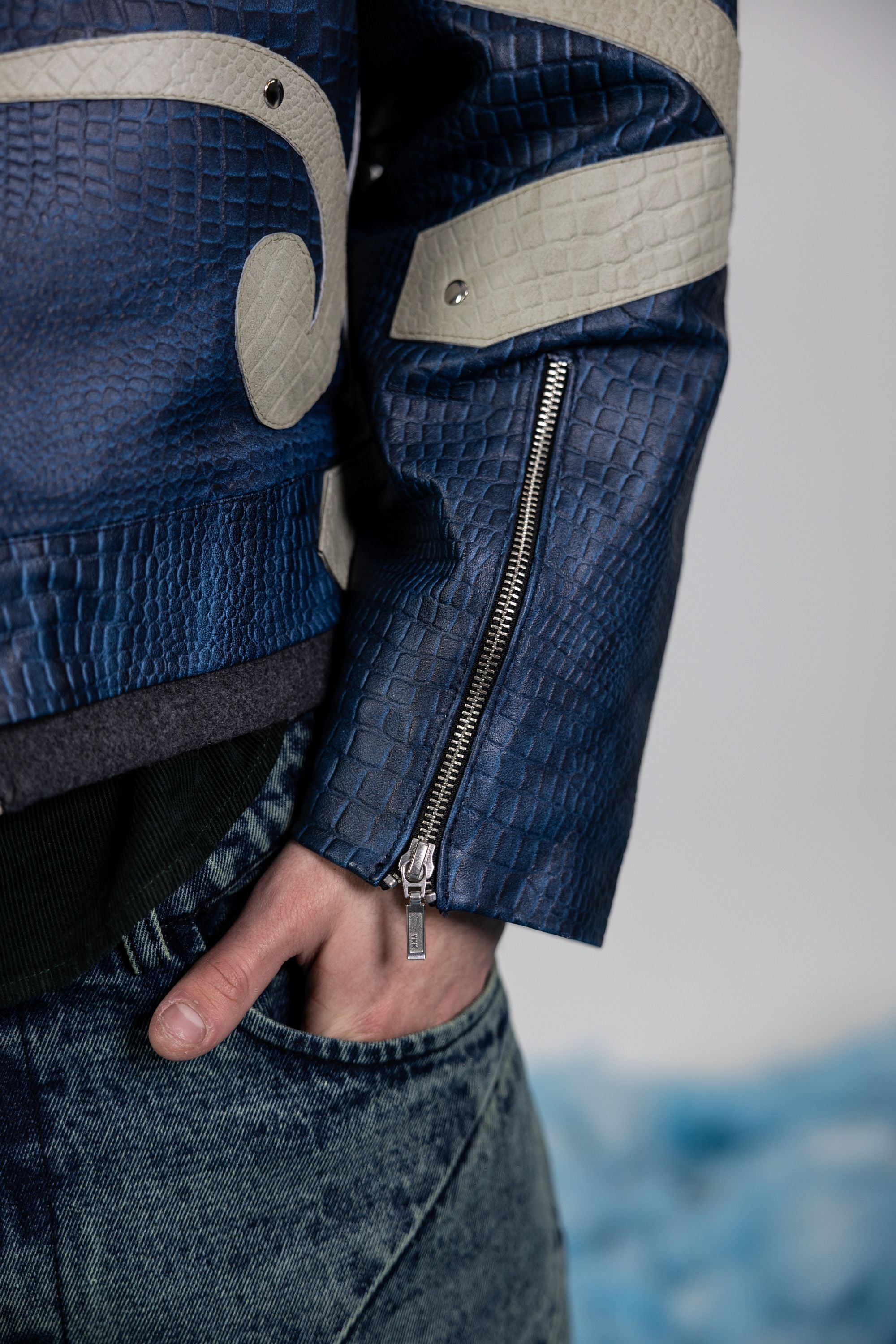 BLUE DOMINION LEATHER