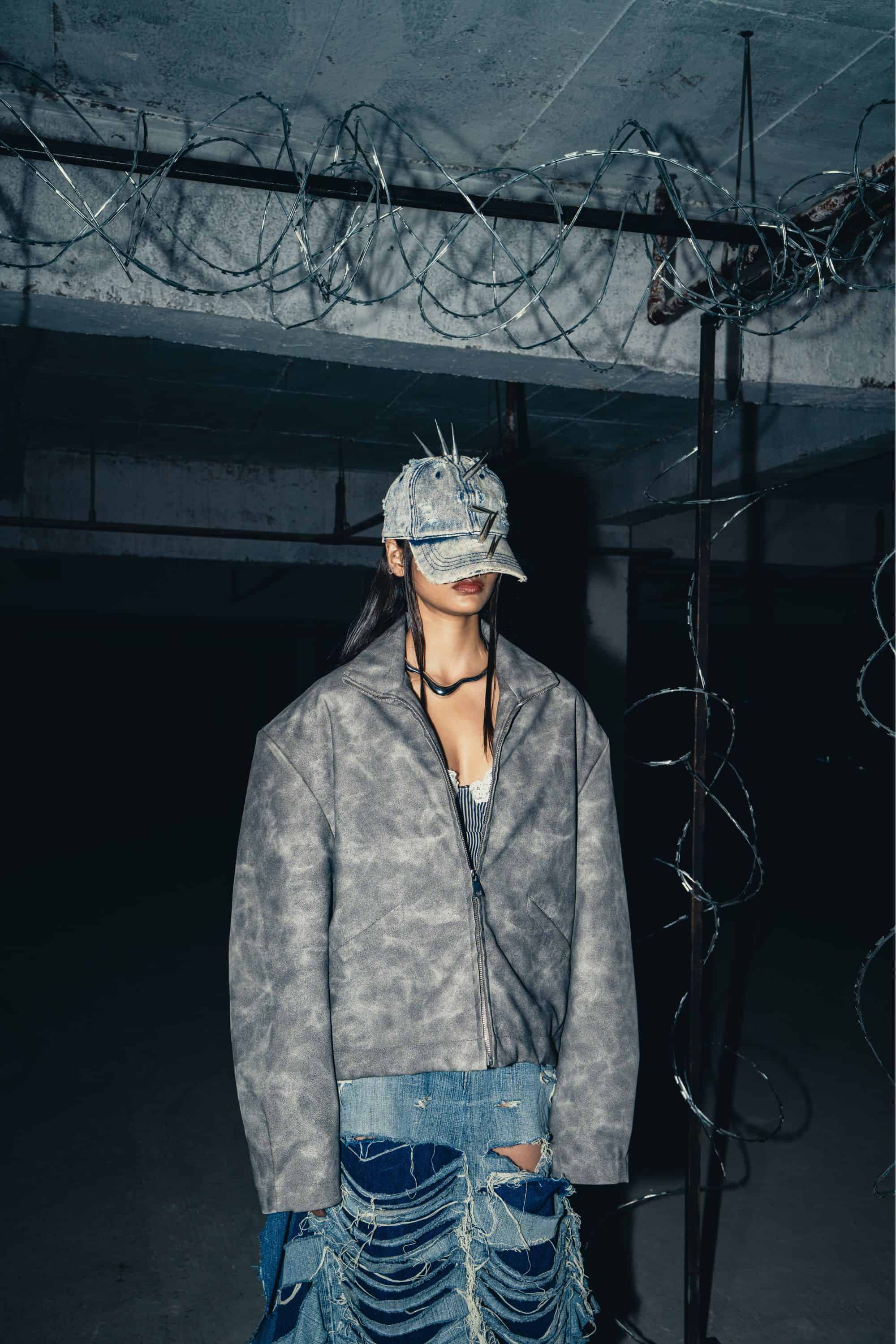 Casual grey oversized leather jacket, made from premium genuine leather, offering a chic streetwear look with a relaxed fit