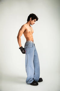 Jeans crafted in denim with a baggy fit and streetwear silhouette delivering a premium drape and clean oversized structure