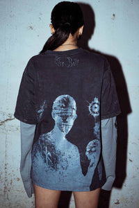 T-shirt made from premium 100% cotton with back print design, relaxed fit, featuring graphic details on washed black fabric