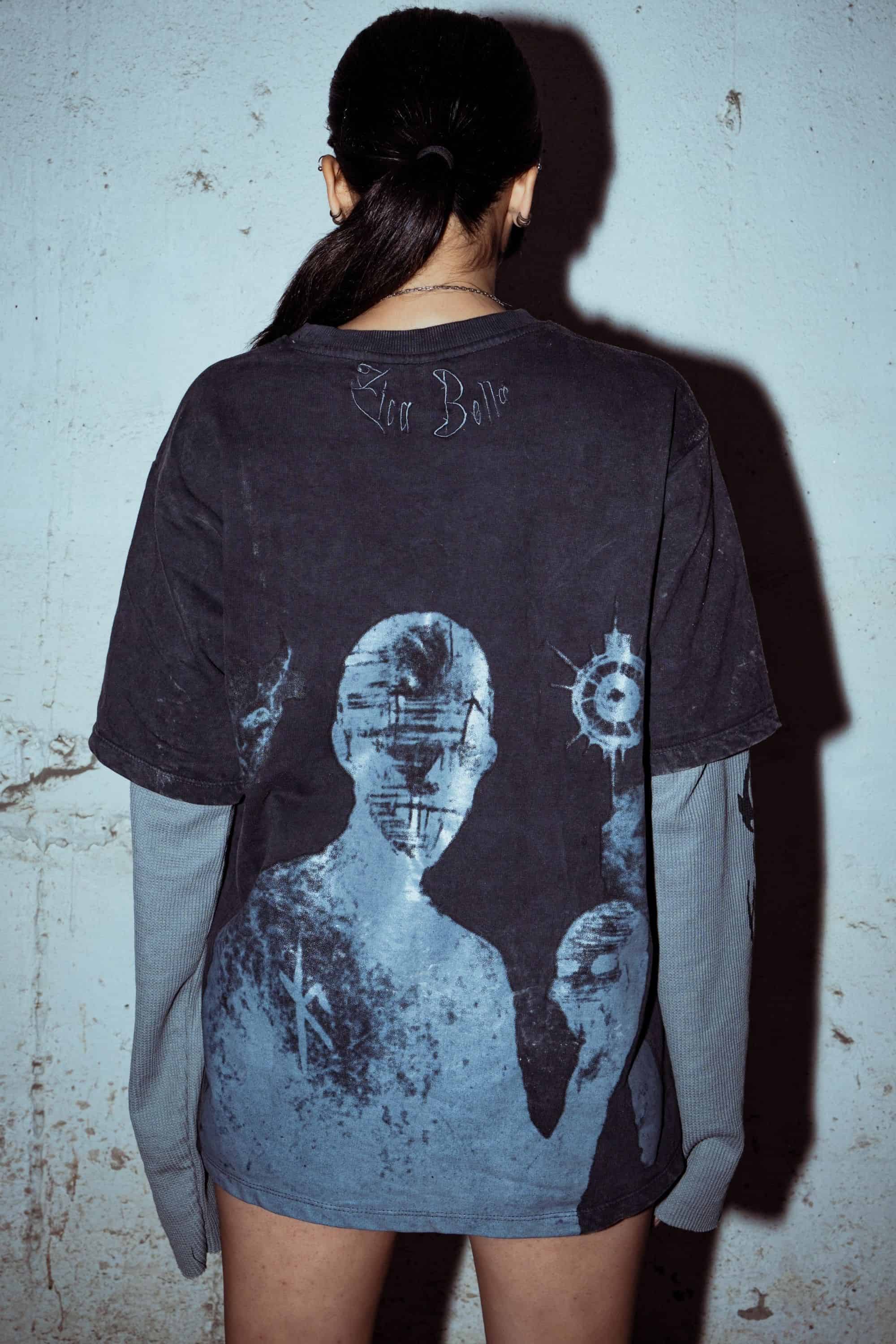 T-shirt made from premium 100% cotton with back print design, relaxed fit, featuring graphic details on washed black fabric